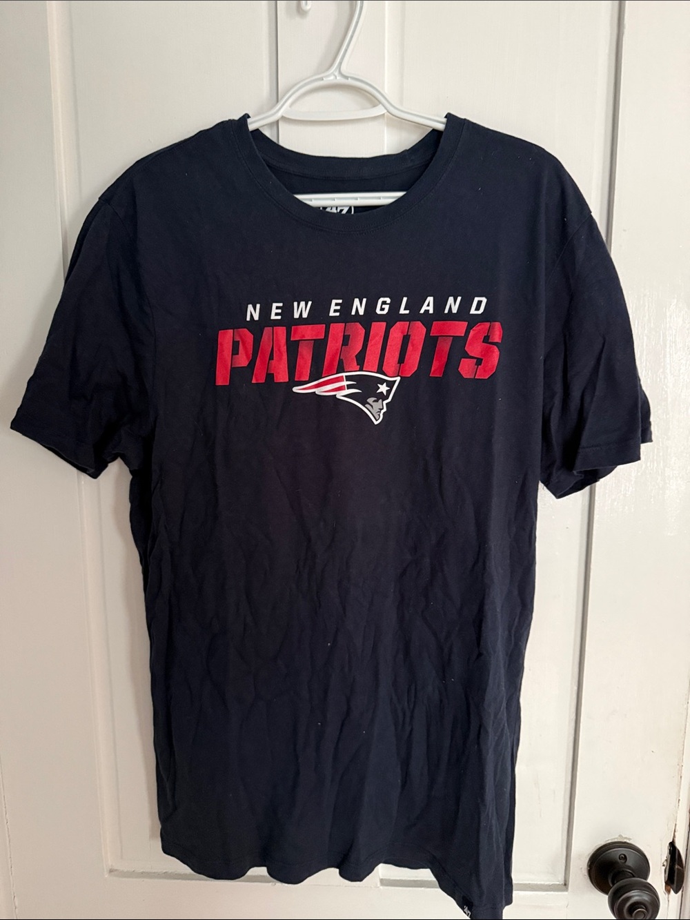 '47 Navy New England Patriots Short Sleeve Tee with Red Logo